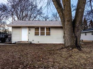 329 E Green Bay St, Pulaski, WI 54162