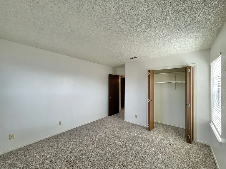 1304 Quail Cir — Photo 26