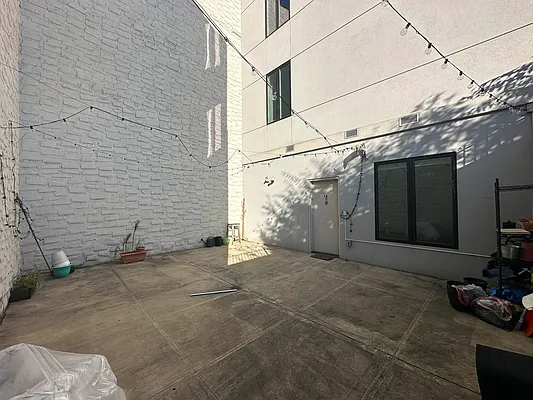 Rented by Corcoran | media 7