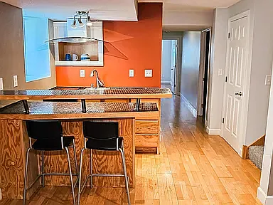 113 N Ash St — Photo 15