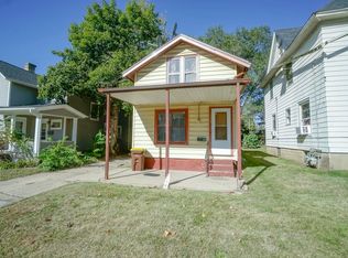 1146 N Main St, Rockford, IL 61103