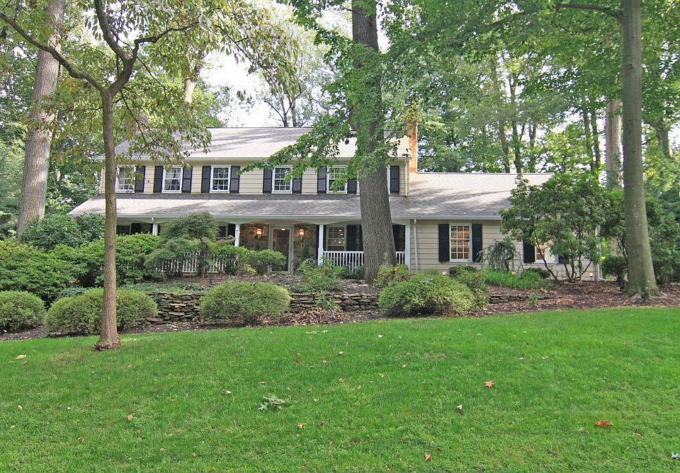 For Sale: 472 Margo Lane, Berwyn, PA 19312