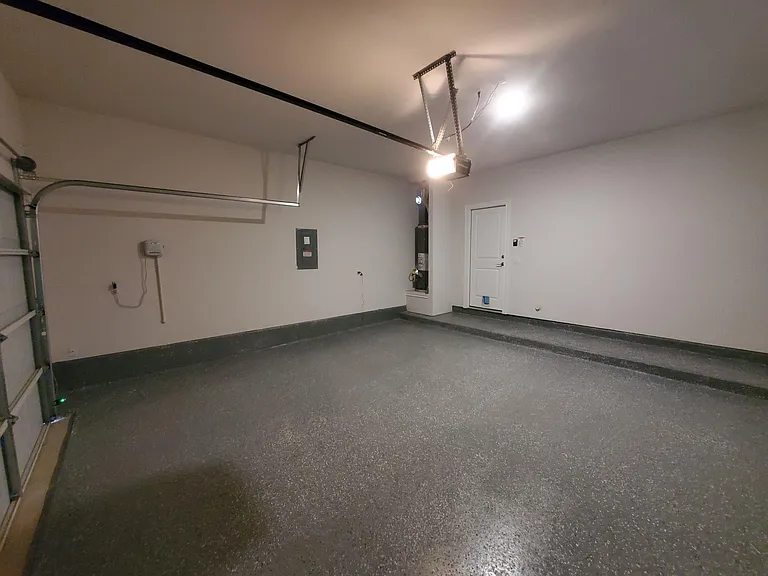 15610 Ellinger Dr — Photo 25