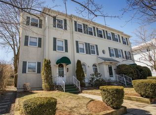 146 Elmgrove Ave APT 4, Providence, RI 02906