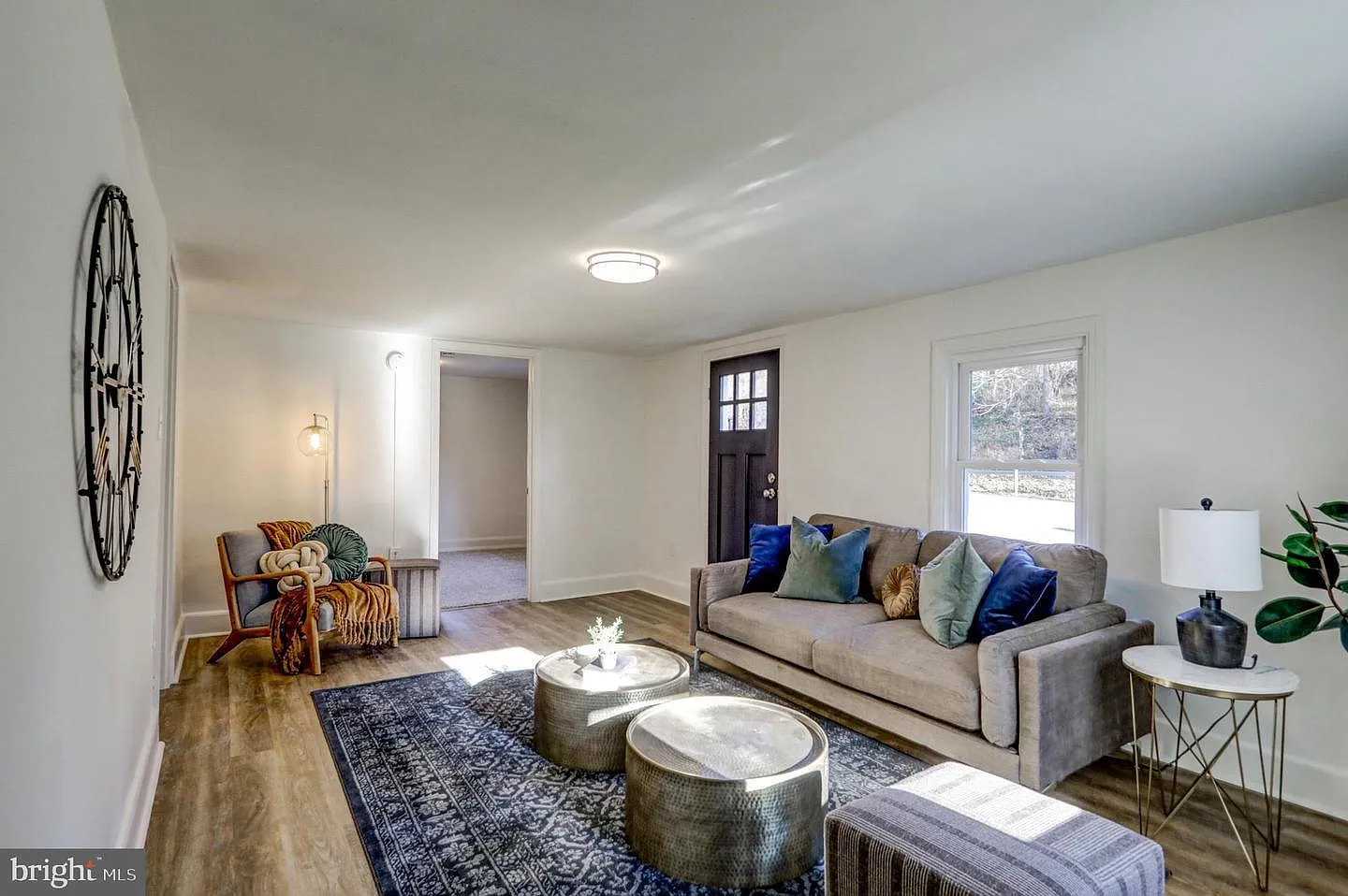 1675 Wabank Road - 1 — Photo 4