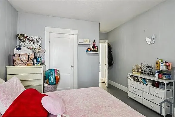 424 Cedar St #1 — Photo 6