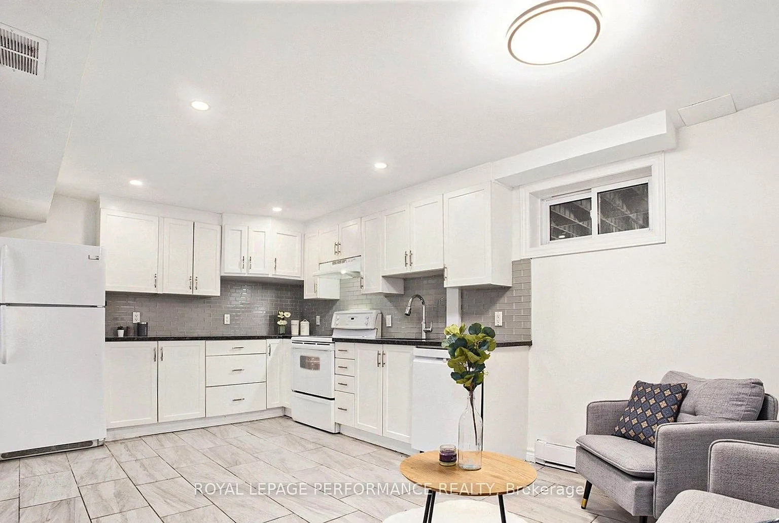 3 bed, $2,600 — Photo 3