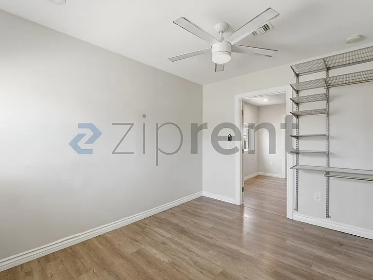 1031 E Roosevelt St #A — Photo 20