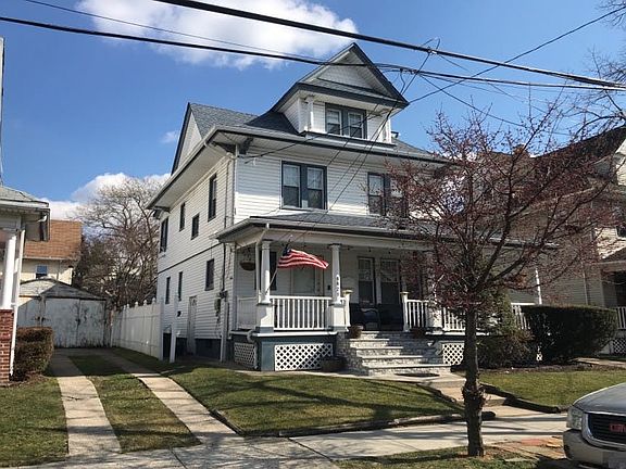 3rd image of 86-21 106th St