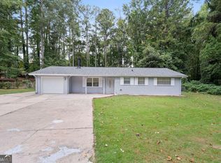 846 Dunleith Ct, Stone Mountain, GA 30083