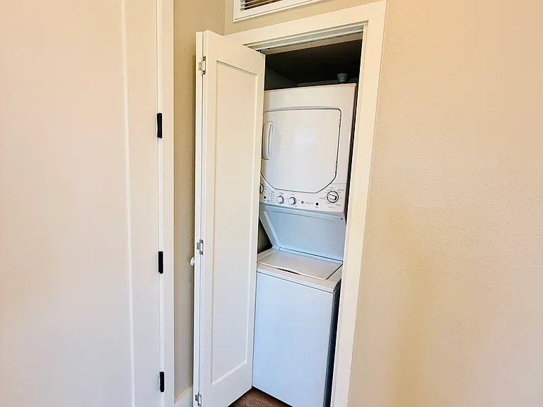 132 Tyson Ct #7 — Photo 8