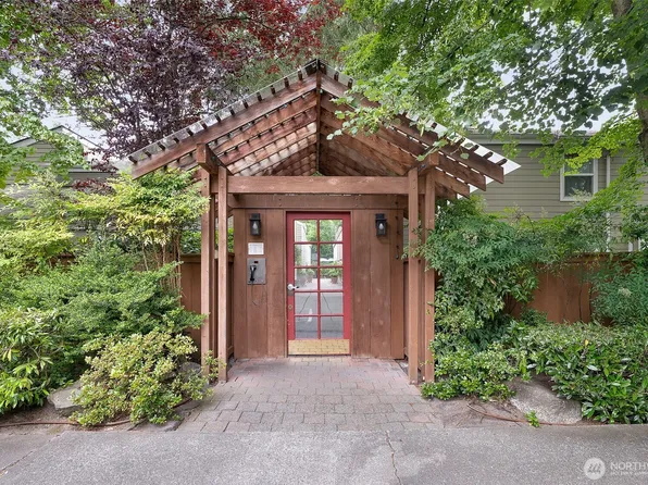 7901 196th Street SW #22, Edmonds, WA 98026