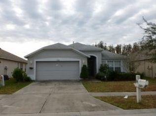 31300 Chatterly Dr, Zephyrhills, FL 33543