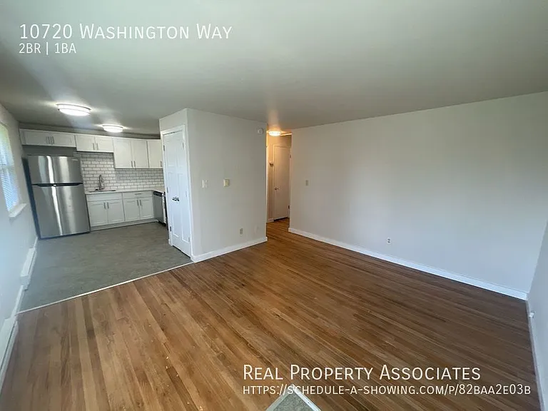 10720 Washington Way — Photo 4