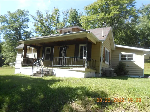 231 Substation Rd, Madera, PA 16661