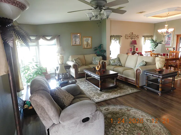 414 Sioux Blvd — Photo 4