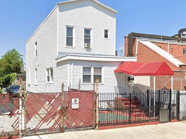 14 E 32nd St #1, Brooklyn, NY 11226