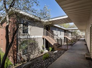 110294 Village Rd, Chaska, MN 55318