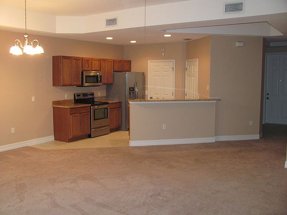 5th image of 9800 Solera Cv Pt APT 105