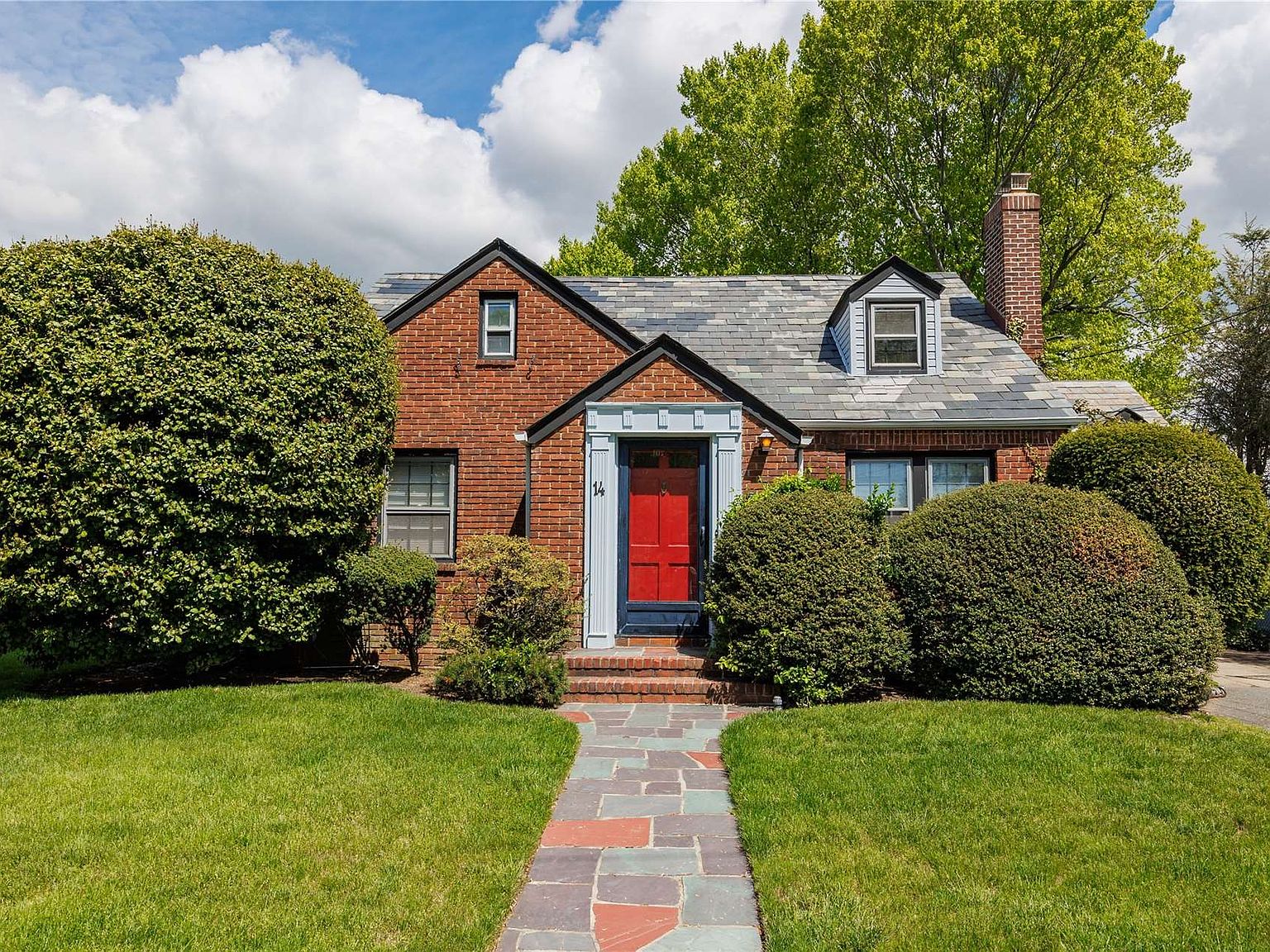 14 Lawrence Avenue, Malverne, NY 11565 Zillow