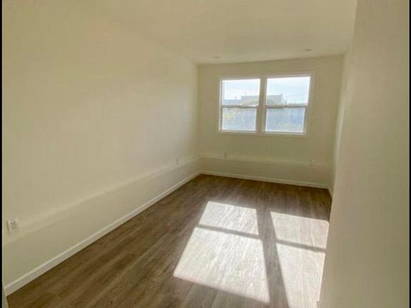 5th image of 2379 39th Ave