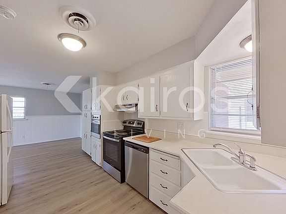 5th image of 4004 Tulane Dr