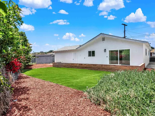 4981 Dalehaven Pl, San Diego, CA 92105