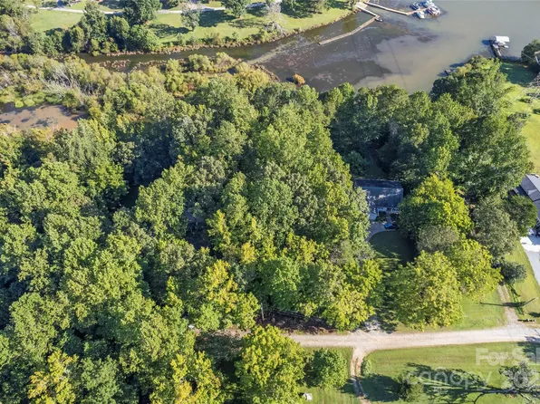 4714 & 4722 Lazy Ln, Denver, NC 28037