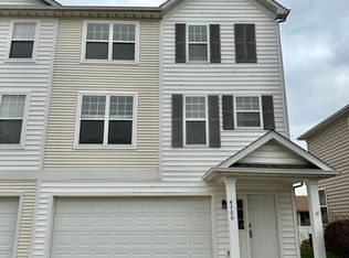 4700 Cottage View Ln, Valparaiso, IN 46383