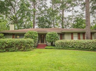 1046 Cedar Hill Dr, Jackson, MS 39206