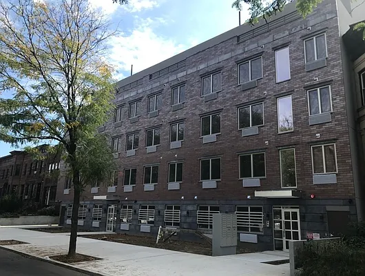 Rented by Triplemint | media 10