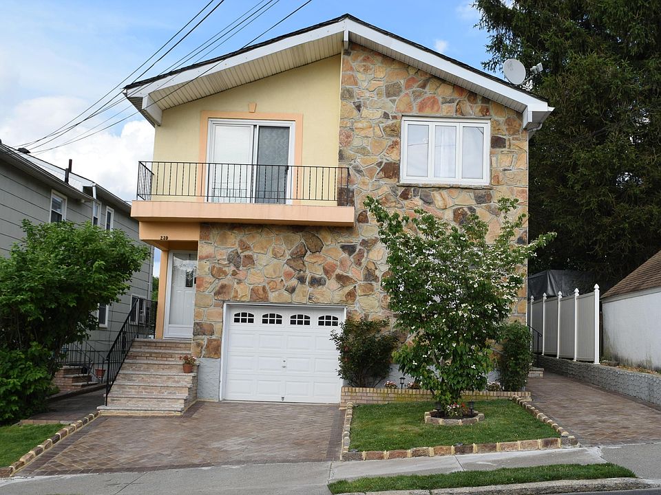 1st image of 239 Wellbrook Ave