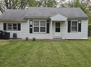 2314 N Northcrest Dr, Peoria, IL 61604