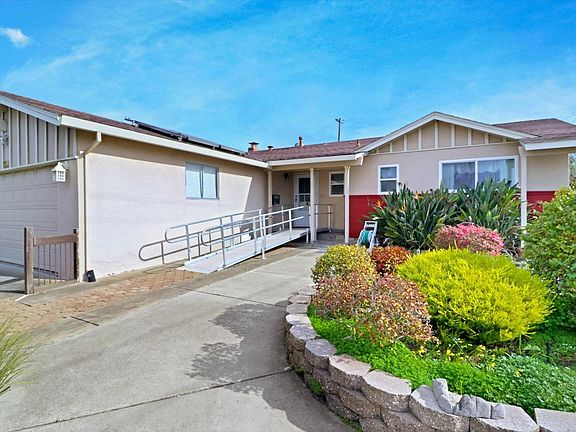 2nd image of 1014 Falcon Drive