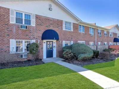 460 Old Town Rd APT 5C, Port Jefferson Station, NY, 11776