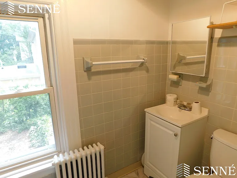 15 Prentiss St #2 — Photo 3