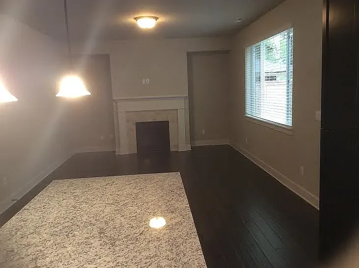 9438 SW Chopin Ln — Photo 7