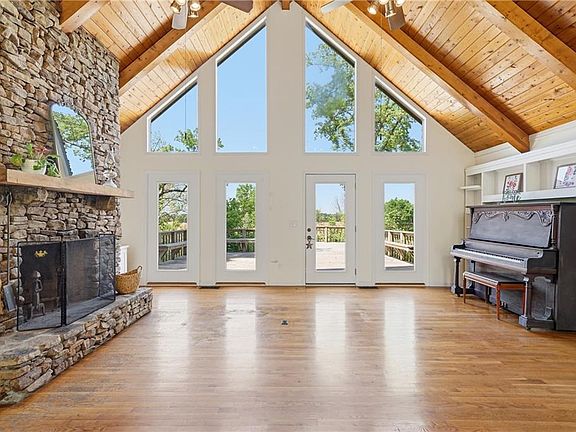 2nd image of 236 Butterfly Dr