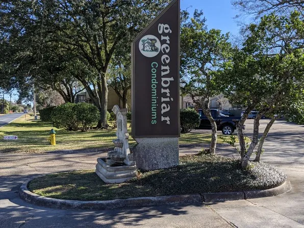220 Doucet Rd APT 211B, Lafayette, LA 70503