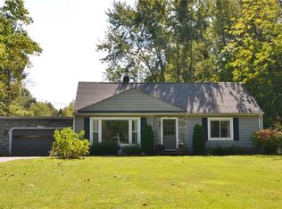 28200 Cannon Rd, Solon, OH 44139