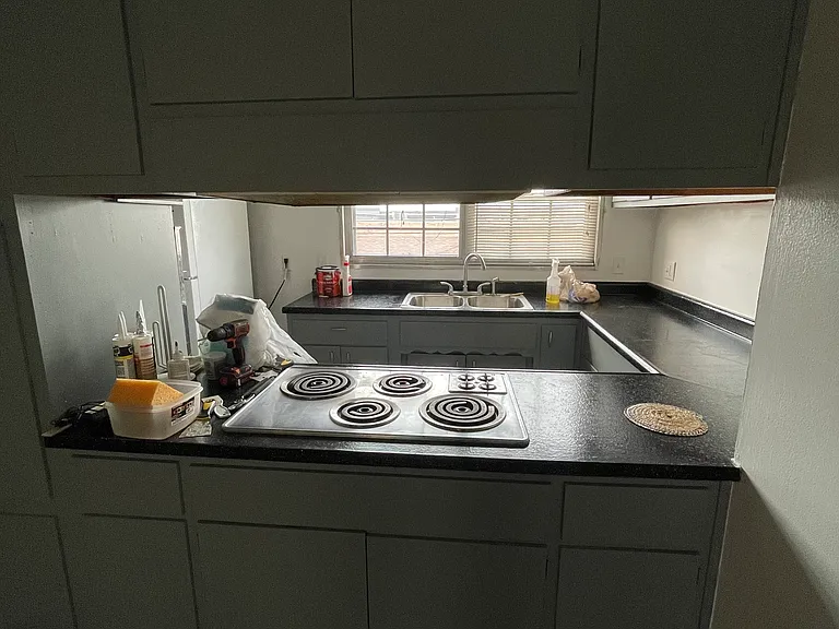 5841 W 25th St #4 — Photo 9