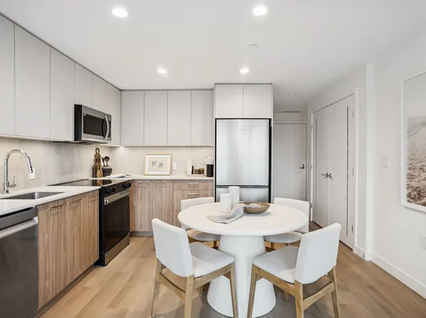 1960 Macdonald St, Vancouver, BC