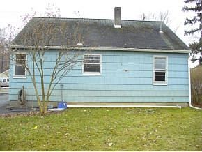 2nd image of 1509 Vestal Rd