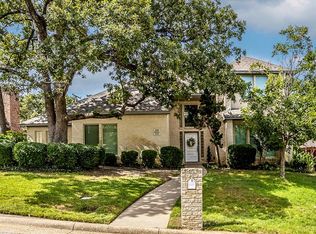 5305 Hidden Trails Dr, Arlington, TX 76017