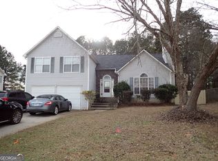 10617 Barberry Dr, Hampton, GA 30228