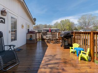 219 E Coyote St, Mandan, ND 58554