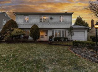 2703 Walker St, Bellmore, NY 11710