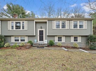 20 Trayer Rd, Canton, MA 02021