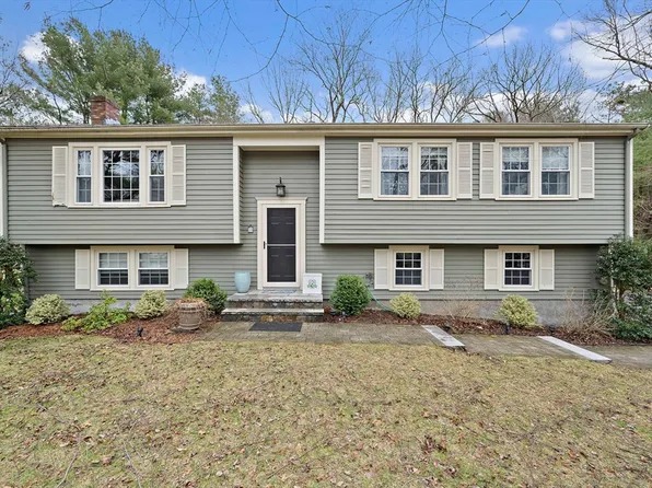 20 Trayer Rd, Canton, MA 02021