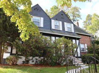 1175 Brook Rd, Milton, MA 02186